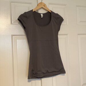 Sweet Nothings Round Neck Gray Color Cap Sleeve  Shapeware Top Size M NWOT